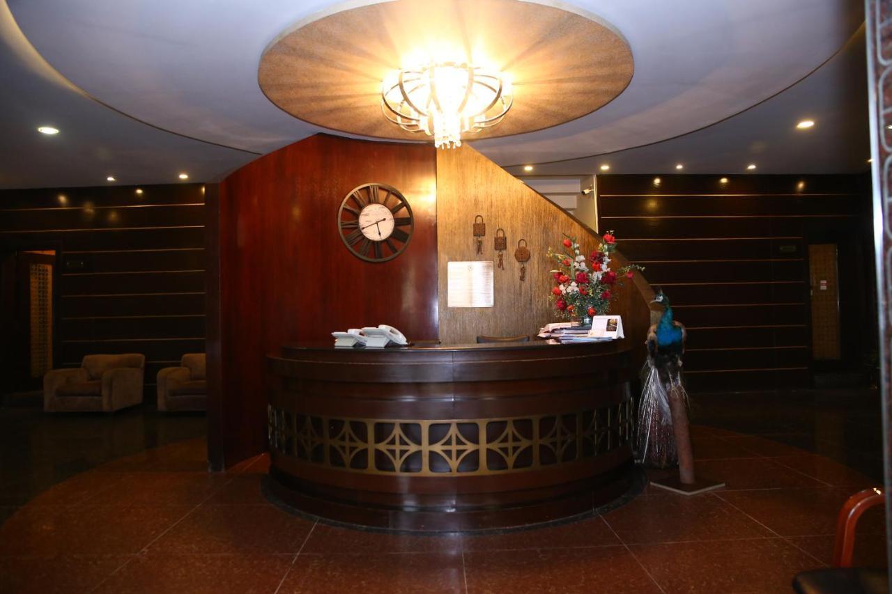 Safari Club 1 Hotel Rawalpindi Exterior photo